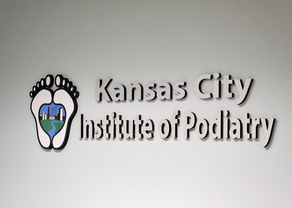 Podiatrist in Kansas City - Expert Foot Doctors - CF&AC